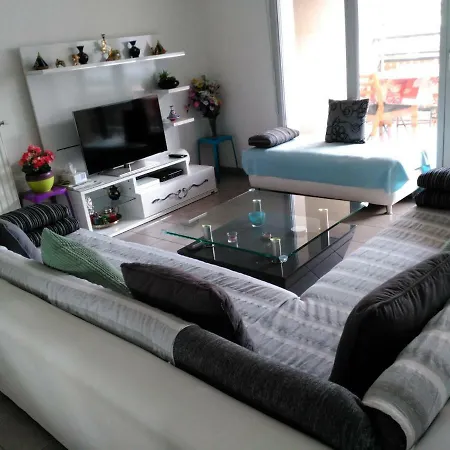Appartement F3 avec Parking privée Saint-Priest  Esterno foto